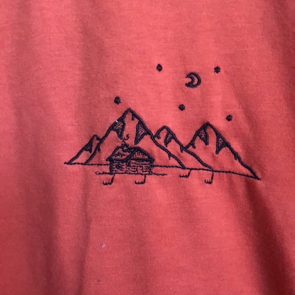 🚫SOLD🚫 Camper Crop - Picture 2 of 6